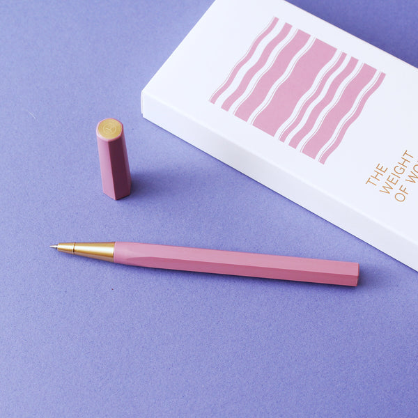 Pero ystudio Ocean Sustainable / Více barev