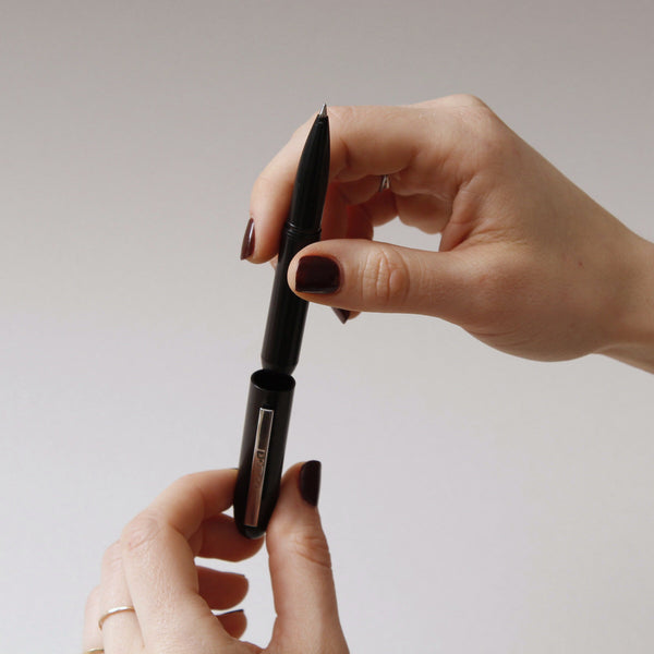 Kuličkové pero Bullet Penco / Černá