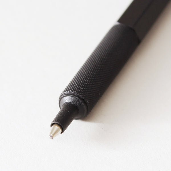 Kuličkové pero Rotring 600 / Černá