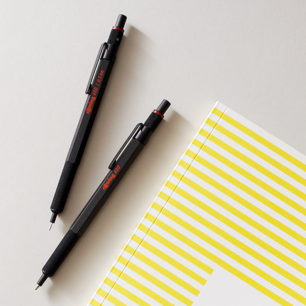 Kuličkové pero Rotring 600 / Černá