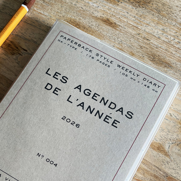 Diář Les Agenda A6 (říjen/25 - prosinec/26)